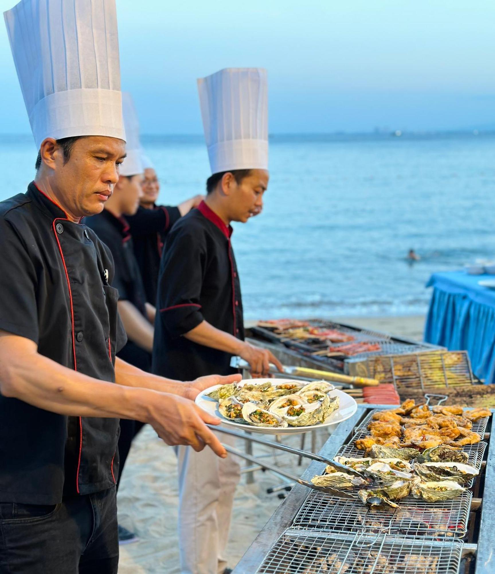 Son Tra Resort & Spa Danang Екстер'єр фото